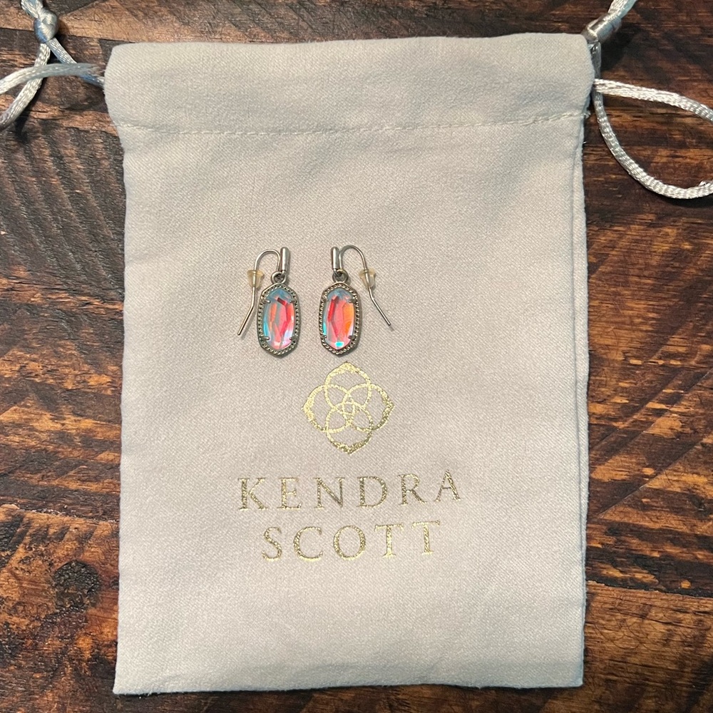 Kendra Scott Lee Silver Drop Earrings in Dichroic Glass